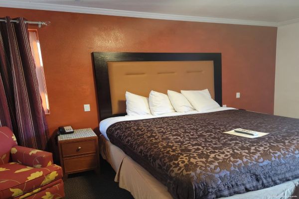 M STAR CEDAR CITY (Cedar City)